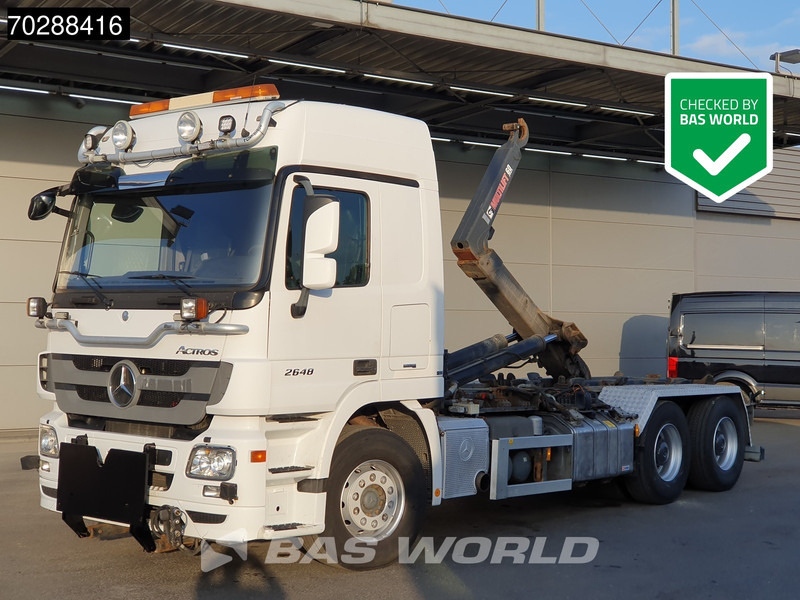 Mercedes-Benz Actros 2648 Actros 6X4 HIAB XR20SL56 Hooklift Big-Axle Automatic Euro 5 - Camion cu cârlig: Foto 1 Mercedes-Benz Actros 2648 Actros 6X4 HIAB XR20SL56 Hooklift Big-Axle Automatic Euro 5 - Camion cu cârlig: Foto 1