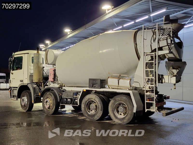Mercedes-Benz Actros 3236 8X4 9m3 mixer Automatic Steelsuspension Euro 3 - Autobetonieră: Foto 2 Mercedes-Benz Actros 3236 8X4 9m3 mixer Automatic Steelsuspension Euro 3 - Autobetonieră: Foto 2