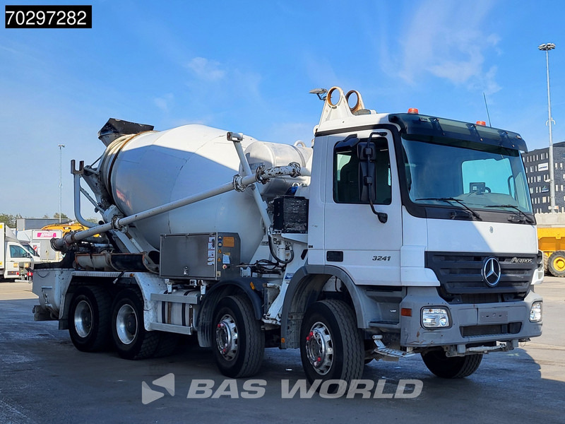 Mercedes-Benz Actros 3241 8X4 Mecbo PUMI incomplete Seelsuspension Big-Axle Euro 3 - Autobetonieră: Foto 3 Mercedes-Benz Actros 3241 8X4 Mecbo PUMI incomplete Seelsuspension Big-Axle Euro 3 - Autobetonieră: Foto 3