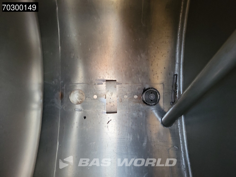 Camion cisternă pentru transport de combustibili Mercedes-Benz Antos 1824 4X2 13.500Liter Fuel tanker ADR Automatic Euro 6: Foto 7 Camion cisternă pentru transport de combustibili Mercedes-Benz Antos 1824 4X2 13.500Liter Fuel tanker ADR Automatic Euro 6: Foto 7