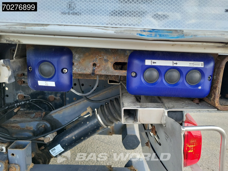 Mercedes-Benz Antos 2535 6X2 Lumikko L7 cooler ladebordwand Lift+Lenkachse Euro 6 - Camion frigider: Foto 5 Mercedes-Benz Antos 2535 6X2 Lumikko L7 cooler ladebordwand Lift+Lenkachse Euro 6 - Camion frigider: Foto 5