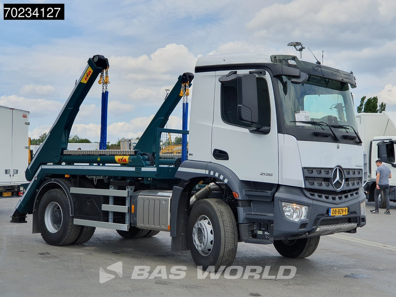 Mercedes-Benz Arocs 2136 4X2 NEW! NL-Truck 12Tons HYVA Lift Automatic Full Steelsuspension - Camion container de gunoi: Foto 3 Mercedes-Benz Arocs 2136 4X2 NEW! NL-Truck 12Tons HYVA Lift Automatic Full Steelsuspension - Camion container de gunoi: Foto 3