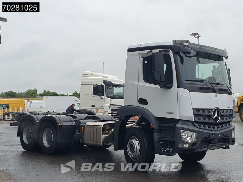Mercedes-Benz Arocs 2636 6X4 NEW chassis Flywheel PTO Big-Axle Automatic Steelsuspension Euro 6 - Camion şasiu: Foto 3 Mercedes-Benz Arocs 2636 6X4 NEW chassis Flywheel PTO Big-Axle Automatic Steelsuspension Euro 6 - Camion şasiu: Foto 3