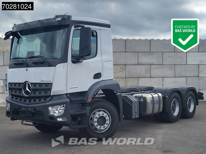 Mercedes-Benz Arocs 2636 6X4 NEW chassis Flywheel PTO Big-Axle Automatic Steelsuspension Euro 6 - Camion şasiu: Foto 1 Mercedes-Benz Arocs 2636 6X4 NEW chassis Flywheel PTO Big-Axle Automatic Steelsuspension Euro 6 - Camion şasiu: Foto 1