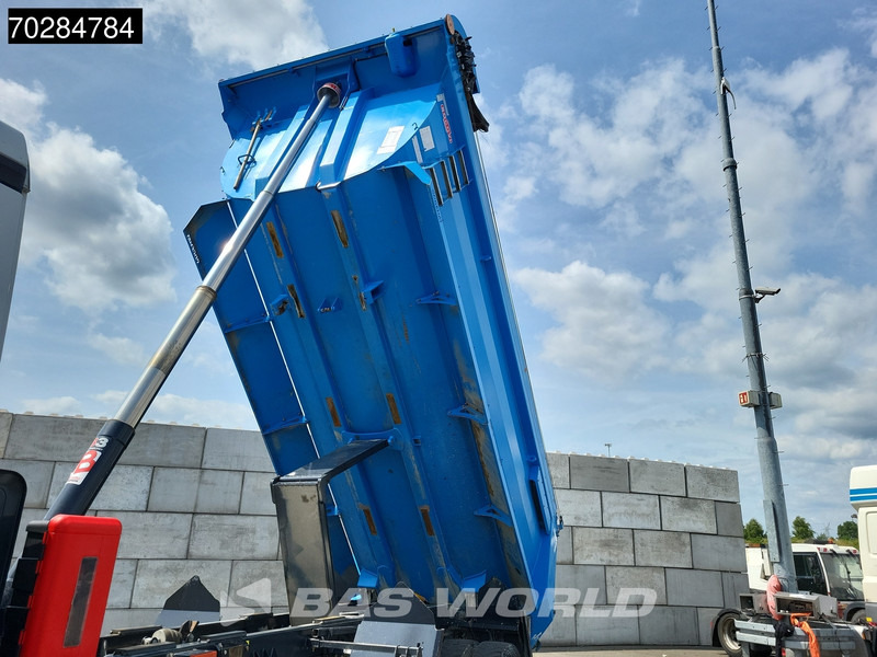 Mercedes-Benz Arocs 3243 8X4 16m3 tipper Big-Axle Steelsuspension Automatic Navi Euro 6 - Camion basculantă: Foto 2 Mercedes-Benz Arocs 3243 8X4 16m3 tipper Big-Axle Steelsuspension Automatic Navi Euro 6 - Camion basculantă: Foto 2