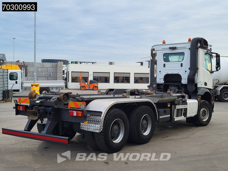 Mercedes-Benz Arocs 3342 6X4 HYVA 26-62-S Hooklift Big-Axle Automatic Euro 6 - Camion cu cârlig: Foto 3 Mercedes-Benz Arocs 3342 6X4 HYVA 26-62-S Hooklift Big-Axle Automatic Euro 6 - Camion cu cârlig: Foto 3