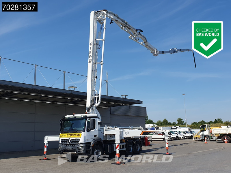 Mercedes-Benz Arocs 3343 6X4 CIFA K40H Carbotech Pump 5 arm Big-Axle Navi Euro 6 - Autopompă de beton: Foto 1 Mercedes-Benz Arocs 3343 6X4 CIFA K40H Carbotech Pump 5 arm Big-Axle Navi Euro 6 - Autopompă de beton: Foto 1