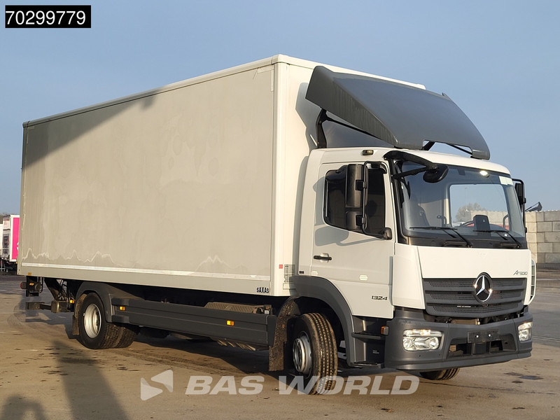 Mercedes-Benz Atego 1324 4X2 6-Cylinder Automatic Tailgate Euro 6 - Camion furgon: Foto 3 Mercedes-Benz Atego 1324 4X2 6-Cylinder Automatic Tailgate Euro 6 - Camion furgon: Foto 3