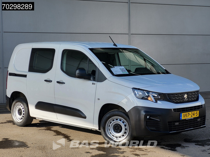 Peugeot Partner 110PK Benzine Emissievrij L1H1 Navi Airco Cruise Parkeersensoren Euro6 L1 Kompakt A/C Cruise control - Autoutilitară compactă: Foto 3 Peugeot Partner 110PK Benzine Emissievrij L1H1 Navi Airco Cruise Parkeersensoren Euro6 L1 Kompakt A/C Cruise control - Autoutilitară compactă: Foto 3