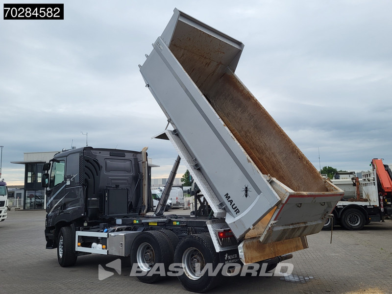 Renault C 520 C 6X4 11m3 tipper Retarder Automatic Steelsuspension Big-Axle Navi Euro 6 - Camion basculantă: Foto 2 Renault C 520 C 6X4 11m3 tipper Retarder Automatic Steelsuspension Big-Axle Navi Euro 6 - Camion basculantă: Foto 2