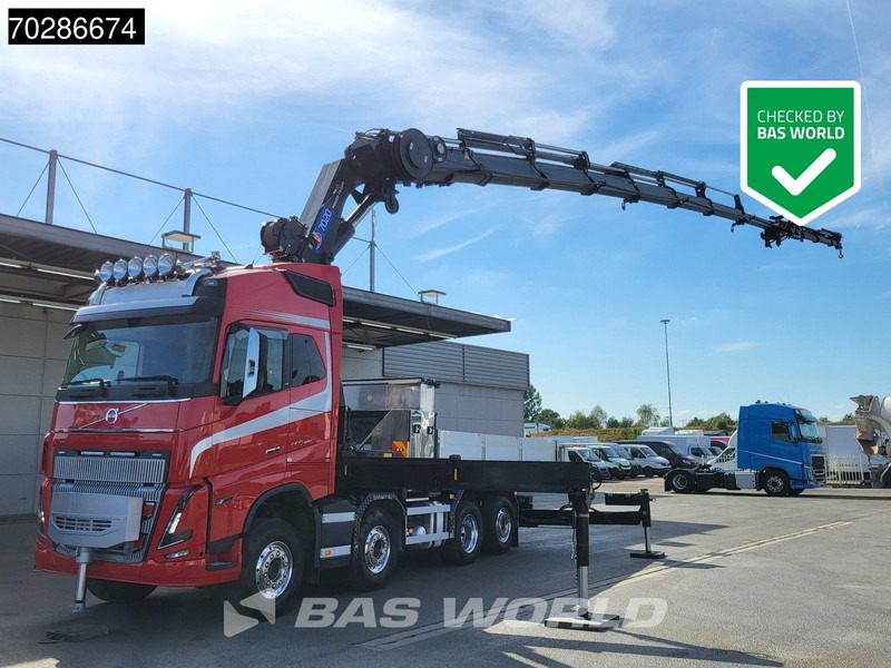 Volvo FH16 650 FH16 8X2 HMF 7020K-RCS Crane + Fly-Jib Lift+Steering-Axle Navi LED ACC Euro 6 - Camion platformă, Camion cu macara: Foto 1 Volvo FH16 650 FH16 8X2 HMF 7020K-RCS Crane + Fly-Jib Lift+Steering-Axle Navi LED ACC Euro 6 - Camion platformă, Camion cu macara: Foto 1