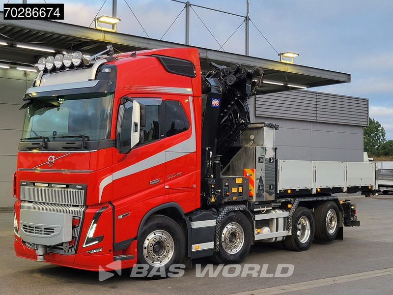 Volvo FH16 650 FH16 8X2 HMF 7020K-RCS Crane + Fly-Jib Lift+Steering-Axle Navi LED ACC Euro 6 - Camion platformă, Camion cu macara: Foto 5 Volvo FH16 650 FH16 8X2 HMF 7020K-RCS Crane + Fly-Jib Lift+Steering-Axle Navi LED ACC Euro 6 - Camion platformă, Camion cu macara: Foto 5