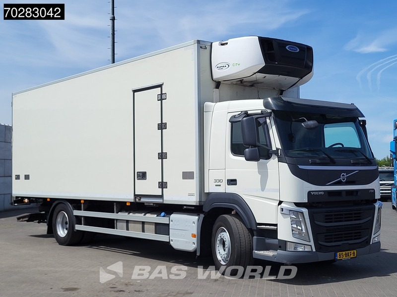 Volvo FM 330 4X2 NL-Truck DynamicSteering Koelmotor Euro 6 - Camion frigider: Foto 3 Volvo FM 330 4X2 NL-Truck DynamicSteering Koelmotor Euro 6 - Camion frigider: Foto 3