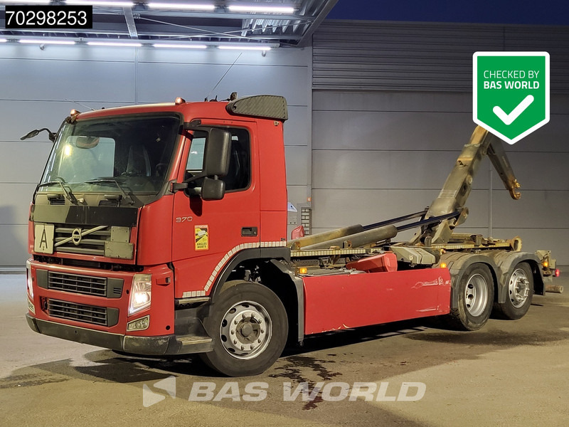 Volvo FM 370 6X2 21t Hooklift Lift Axle Automatic Euro 5 - Camion cu cârlig: Foto 1 Volvo FM 370 6X2 21t Hooklift Lift Axle Automatic Euro 5 - Camion cu cârlig: Foto 1