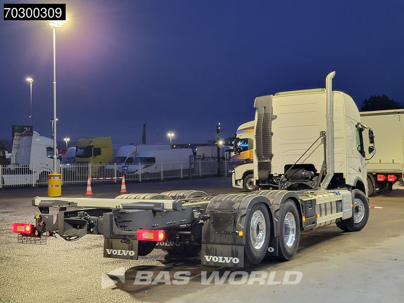 Volvo FMX 540 FMX 6X2 NEW chassis! Lift+steering Axle Engine PTO Full air suspension - Camion şasiu: Foto 5 Volvo FMX 540 FMX 6X2 NEW chassis! Lift+steering Axle Engine PTO Full air suspension - Camion şasiu: Foto 5