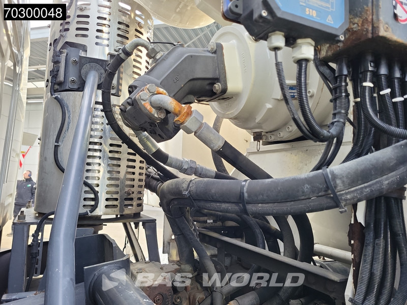 Autobetonieră Volvo FMX 540 FMX 8X4 9m3 Liebherr HTM 904 EL Mixer Big-Axle Automatic Euro 6: Foto 5 Autobetonieră Volvo FMX 540 FMX 8X4 9m3 Liebherr HTM 904 EL Mixer Big-Axle Automatic Euro 6: Foto 5
