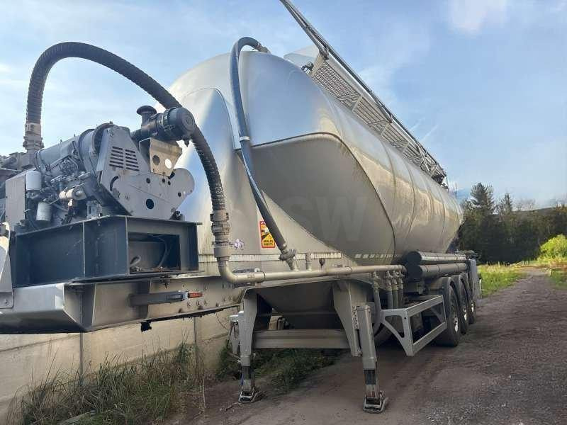 Ardor 3 ESSIEUX - Semiremorcă cisternă: Foto 1 Ardor 3 ESSIEUX - Semiremorcă cisternă: Foto 1