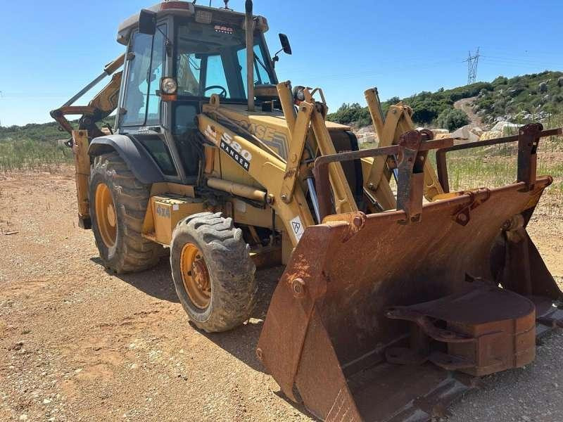 Case 580 SLE - Buldoexcavator: Foto 2 Case 580 SLE - Buldoexcavator: Foto 2