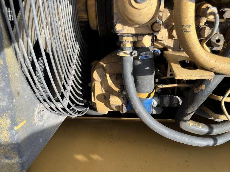 Excavator pe şenile Caterpillar 312C: Foto 37