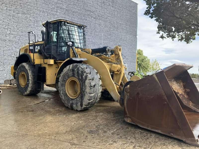 Caterpillar 966M - Încărcător frontal pe pneuri: Foto 3 Caterpillar 966M - Încărcător frontal pe pneuri: Foto 3