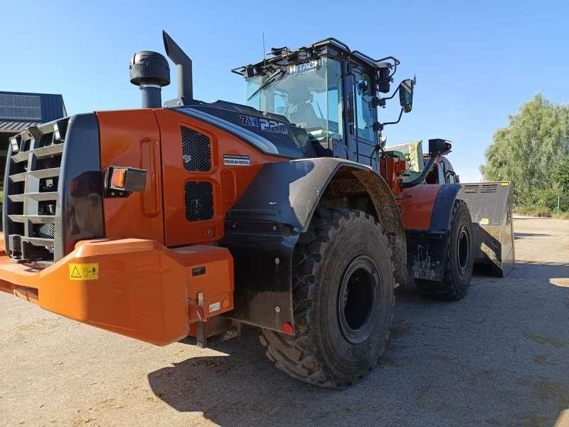 Hitachi ZW220-7 - Încărcător frontal pe pneuri: Foto 4 Hitachi ZW220-7 - Încărcător frontal pe pneuri: Foto 4