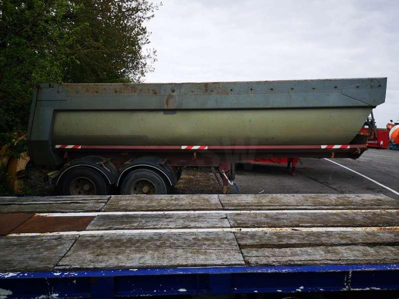 Kaiser KAISER 2 ESSIEUX - Semiremorcă basculantă: Foto 4 Kaiser KAISER 2 ESSIEUX - Semiremorcă basculantă: Foto 4