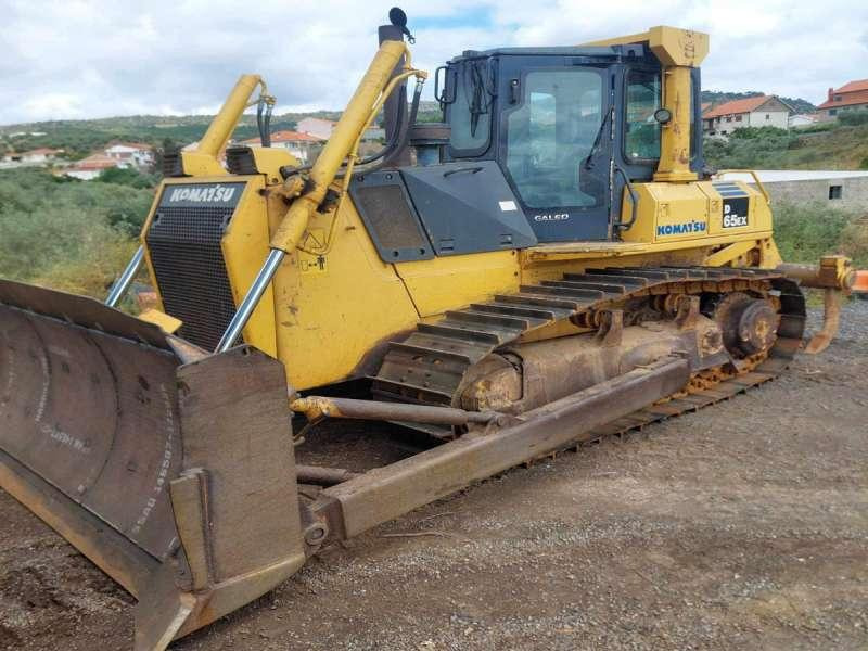 Komatsu D65EX-15 - Buldozer: Foto 4 Komatsu D65EX-15 - Buldozer: Foto 4