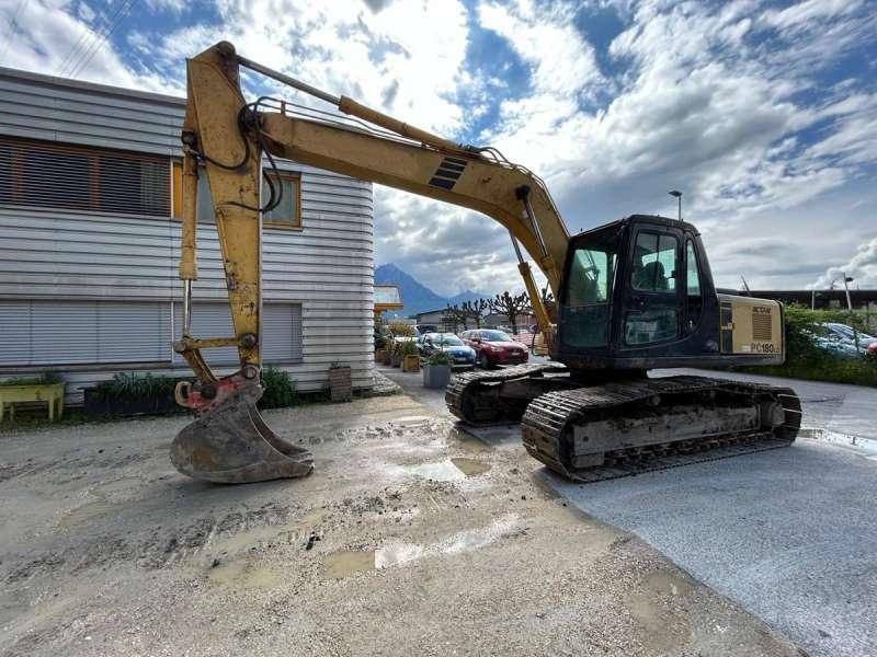 Komatsu PC180LC-6K MACHINE SUISSE - Excavator pe şenile: Foto 3 Komatsu PC180LC-6K MACHINE SUISSE - Excavator pe şenile: Foto 3