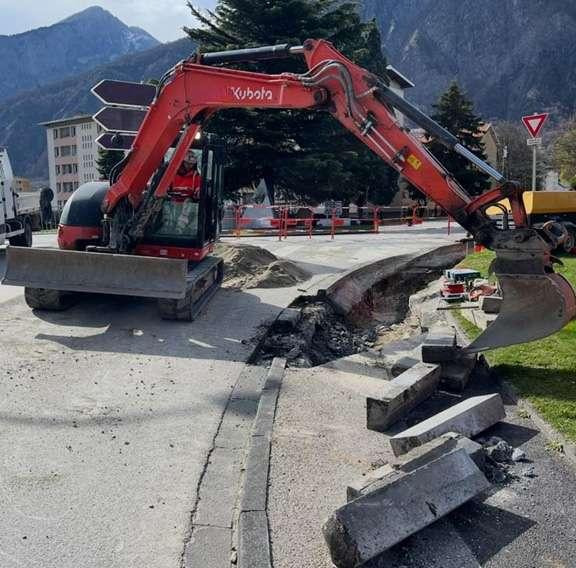 Kubota KX080-4A - Excavator pe şenile: Foto 2 Kubota KX080-4A - Excavator pe şenile: Foto 2