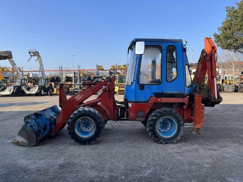 Kubota R520 - Buldoexcavator: Foto 4 Kubota R520 - Buldoexcavator: Foto 4