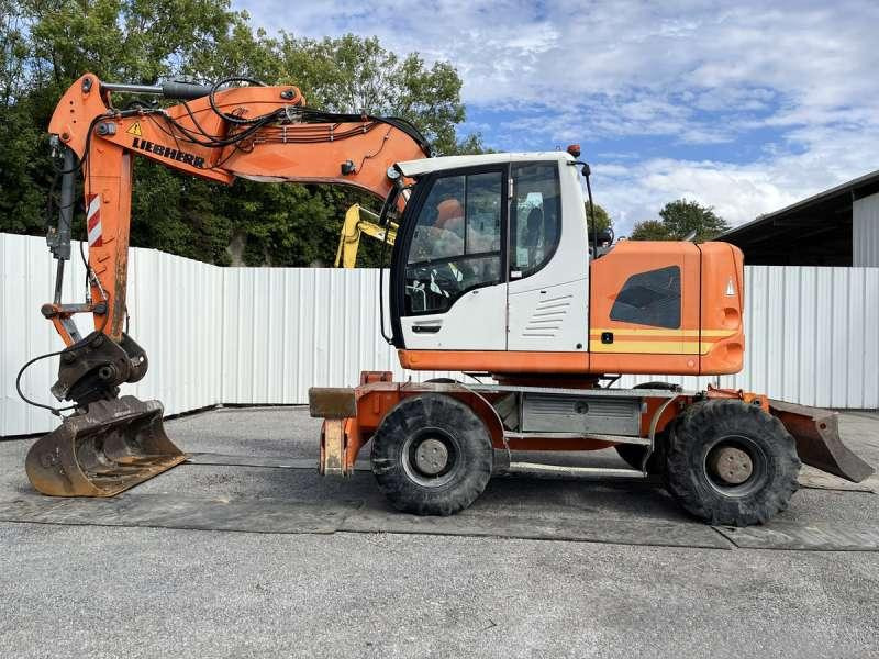 Liebherr A918 COMPACT - Excavator pe roţi: Foto 3 Liebherr A918 COMPACT - Excavator pe roţi: Foto 3