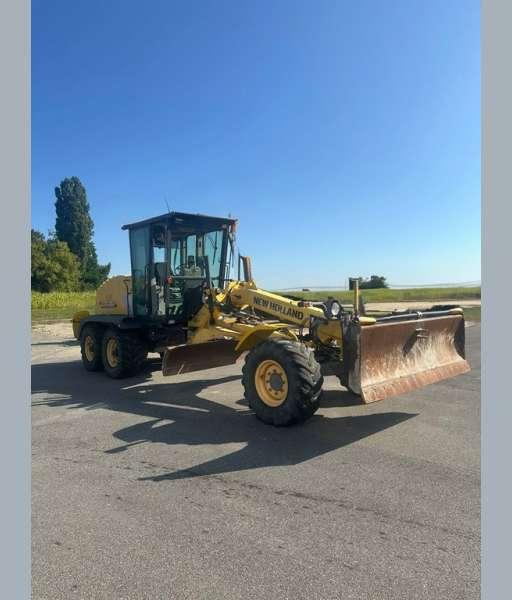 New Holland F106.6A 6X6 MACHINE SUISSE - Autogreder: Foto 2 New Holland F106.6A 6X6 MACHINE SUISSE - Autogreder: Foto 2