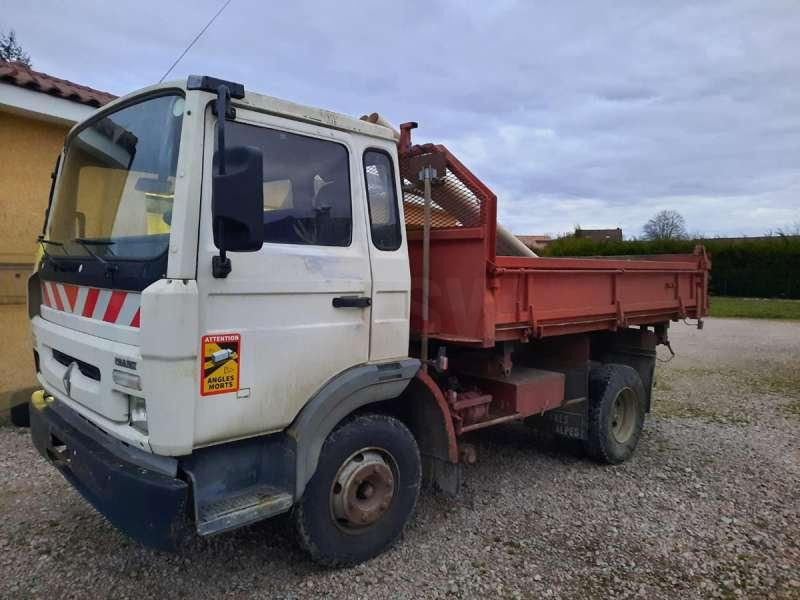 Renault 4X2 - Camion basculantă: Foto 1 Renault 4X2 - Camion basculantă: Foto 1