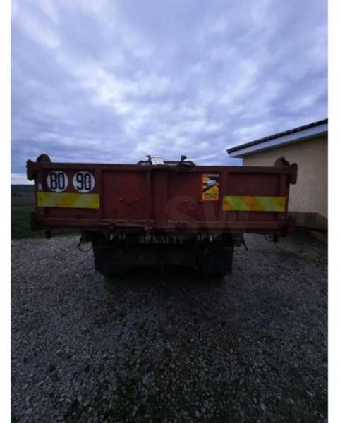 Renault 4X2 - Camion basculantă: Foto 4 Renault 4X2 - Camion basculantă: Foto 4