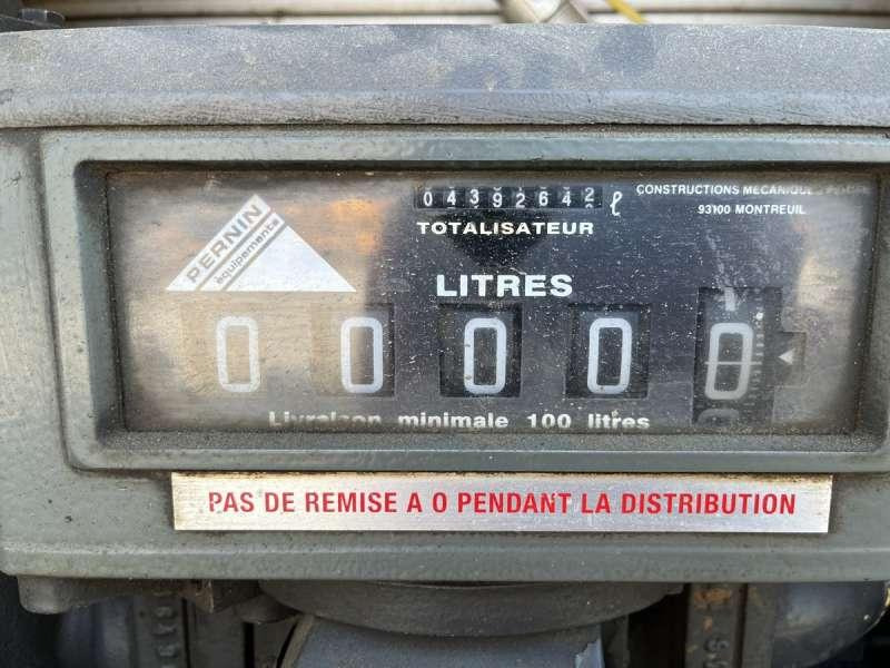 Camion cisternă Renault MIDLUM 180 DCI: Foto 28 Camion cisternă Renault MIDLUM 180 DCI: Foto 28