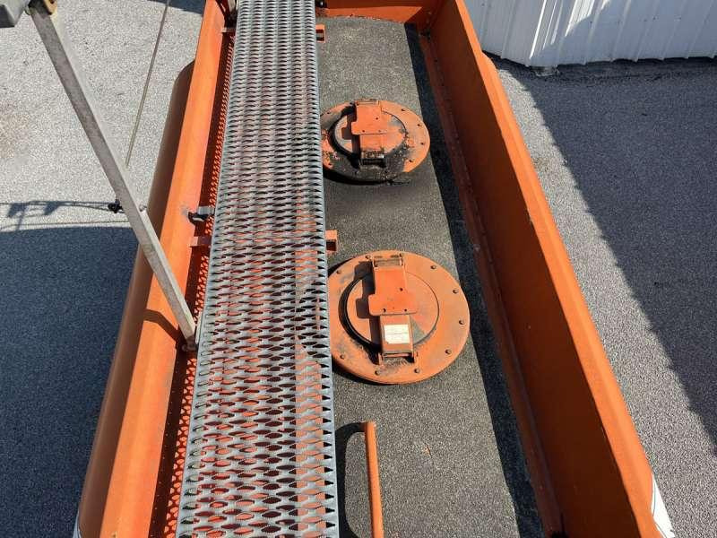 Camion cisternă Renault MIDLUM 180 DCI: Foto 39 Camion cisternă Renault MIDLUM 180 DCI: Foto 39