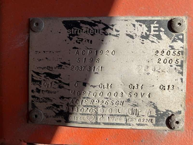 Camion cisternă Renault MIDLUM 180 DCI: Foto 37 Camion cisternă Renault MIDLUM 180 DCI: Foto 37