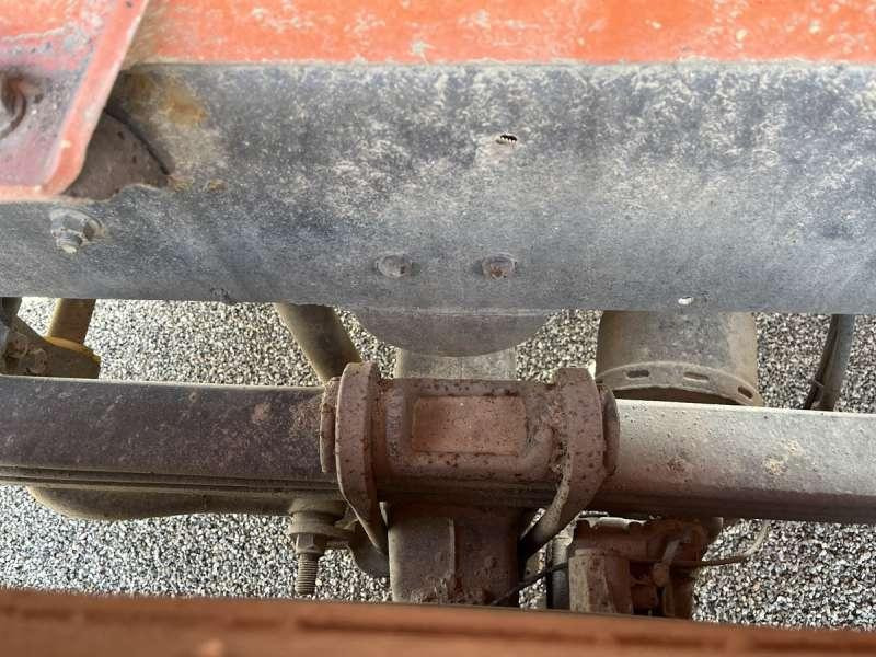 Camion cisternă Renault MIDLUM 180 DCI: Foto 20 Camion cisternă Renault MIDLUM 180 DCI: Foto 20