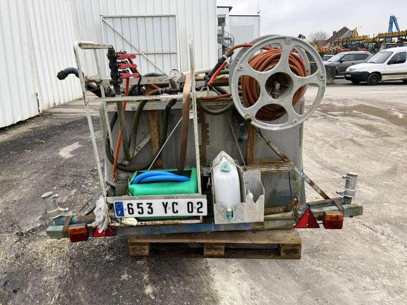 Tecnoma CUVE DE TRAITEMENT PHYTO - Maşină de erbicidat purtata: Foto 5 Tecnoma CUVE DE TRAITEMENT PHYTO - Maşină de erbicidat purtata: Foto 5