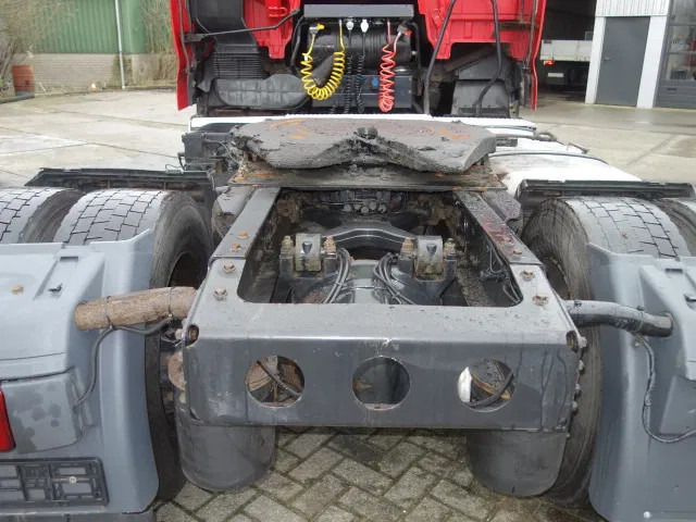 MAN TGA 18.430 MANUAL GEARBOX,AIRCO - Cap tractor: Foto 4 MAN TGA 18.430 MANUAL GEARBOX,AIRCO - Cap tractor: Foto 4