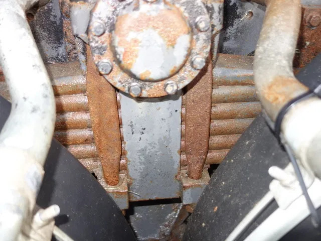 DAF 85.410 CF 6X4 SLEEL SPRINGS MANUAL GEARBOX - Camion cu cârlig: Foto 5 DAF 85.410 CF 6X4 SLEEL SPRINGS MANUAL GEARBOX - Camion cu cârlig: Foto 5