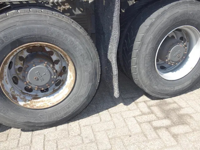 DAF CF 410 8X4 NCH CONTAINER SYSTEEM 32 TON 90 graden silo containers - Camion cu sistem de cablu: Foto 5 DAF CF 410 8X4 NCH CONTAINER SYSTEEM 32 TON 90 graden silo containers - Camion cu sistem de cablu: Foto 5