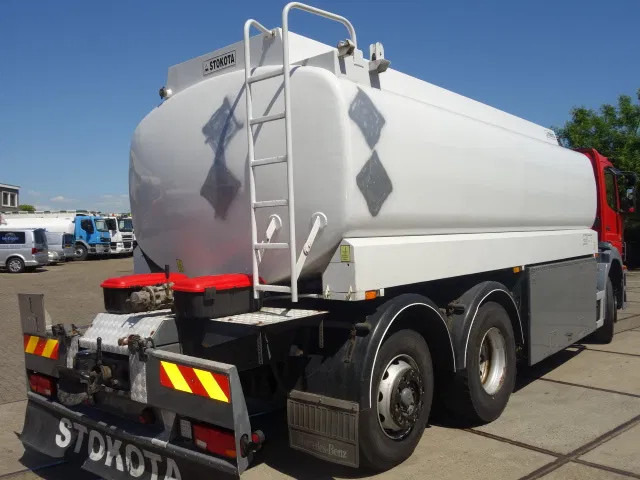 Mercedes-Benz ATEGO 2533 6X2 ,18000 LITER TANK - Camion cisternă: Foto 3 Mercedes-Benz ATEGO 2533 6X2 ,18000 LITER TANK - Camion cisternă: Foto 3