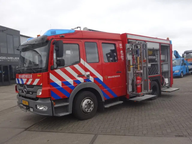 Mercedes-Benz Atego 1426 ZIEGLER 2000 LITER EURO 5 - Autospeciala de stins incendii: Foto 1 Mercedes-Benz Atego 1426 ZIEGLER 2000 LITER EURO 5 - Autospeciala de stins incendii: Foto 1