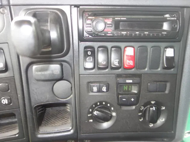 Camion cisternă Scania R380 6X2 19200 LITER TANK,MANUAL GEARBOX: Foto 12
