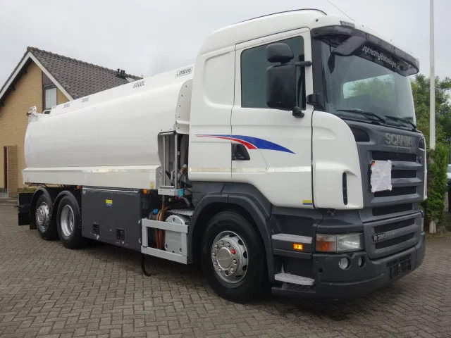 Scania R380 6X2 19200 LITER TANK,MANUAL GEARBOX - Camion cisternă: Foto 1 Scania R380 6X2 19200 LITER TANK,MANUAL GEARBOX - Camion cisternă: Foto 1