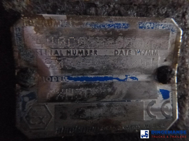 Remorcă cisternă LAG Fuel tank alu 44.4 m3 / 6 comp + pump: Foto 16 Remorcă cisternă LAG Fuel tank alu 44.4 m3 / 6 comp + pump: Foto 16