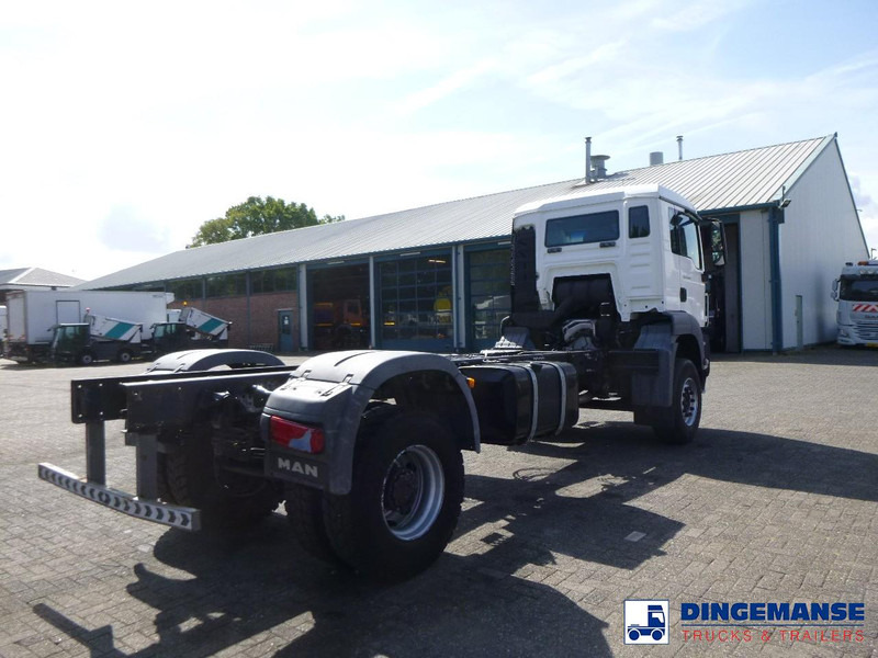 MAN TGS 19.360 4X2 BBS manual Euro 2 chassis + PTO - Camion şasiu: Foto 3 MAN TGS 19.360 4X2 BBS manual Euro 2 chassis + PTO - Camion şasiu: Foto 3