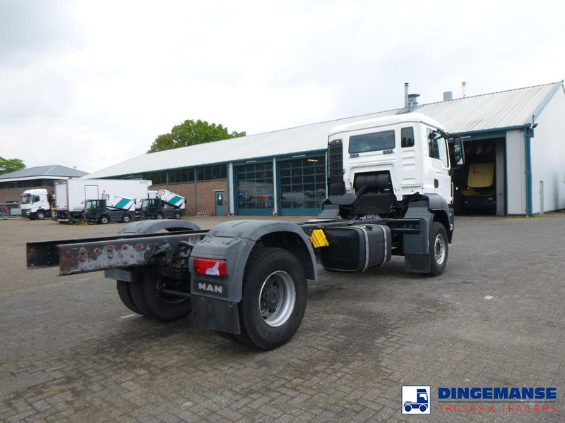MAN TGS 19.360 4X2 BBS manual Euro 2 chassis + PTO - Camion şasiu: Foto 3 MAN TGS 19.360 4X2 BBS manual Euro 2 chassis + PTO - Camion şasiu: Foto 3