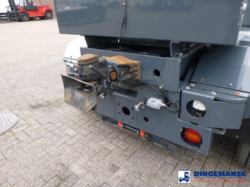MOL RM 255 4X4 terminal drawbar tractor 150 ton - Tractor terminal: Foto 5 MOL RM 255 4X4 terminal drawbar tractor 150 ton - Tractor terminal: Foto 5